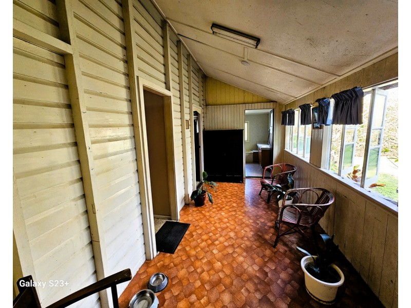 16 Herberton, Mareeba QLD 4880