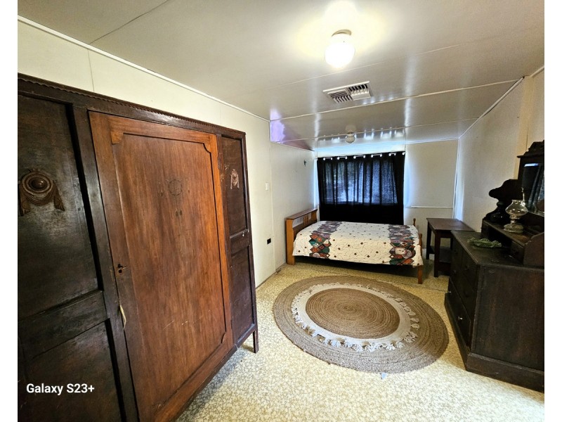 16 Herberton, Mareeba QLD 4880