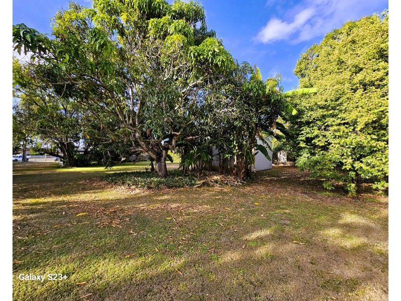 16 Herberton, Mareeba QLD 4880