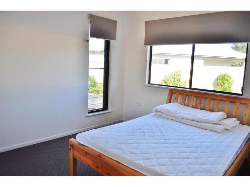 31 Mirrabook Avenue, Mareeba QLD 4880