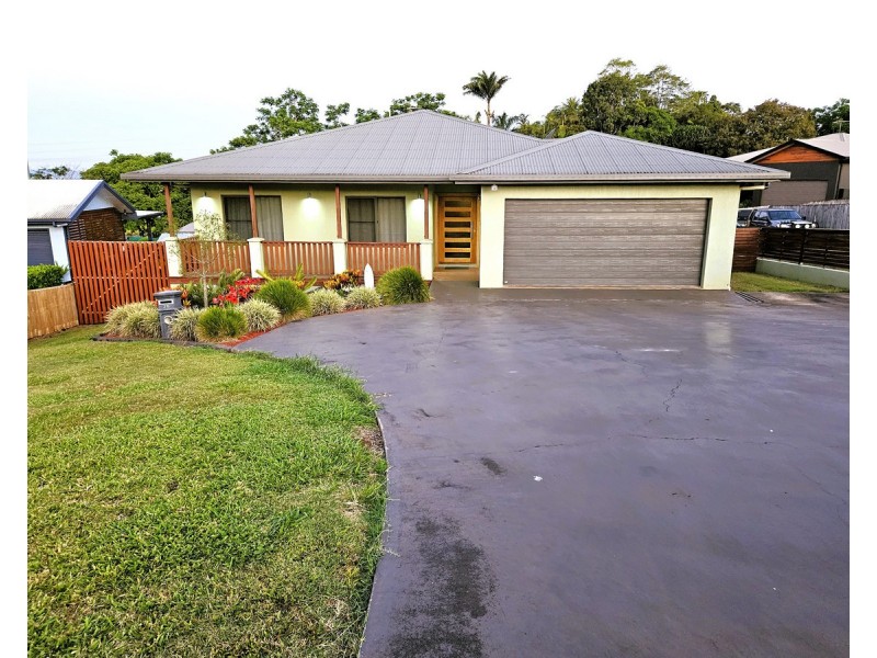 36 Storer Street, Atherton QLD 4883