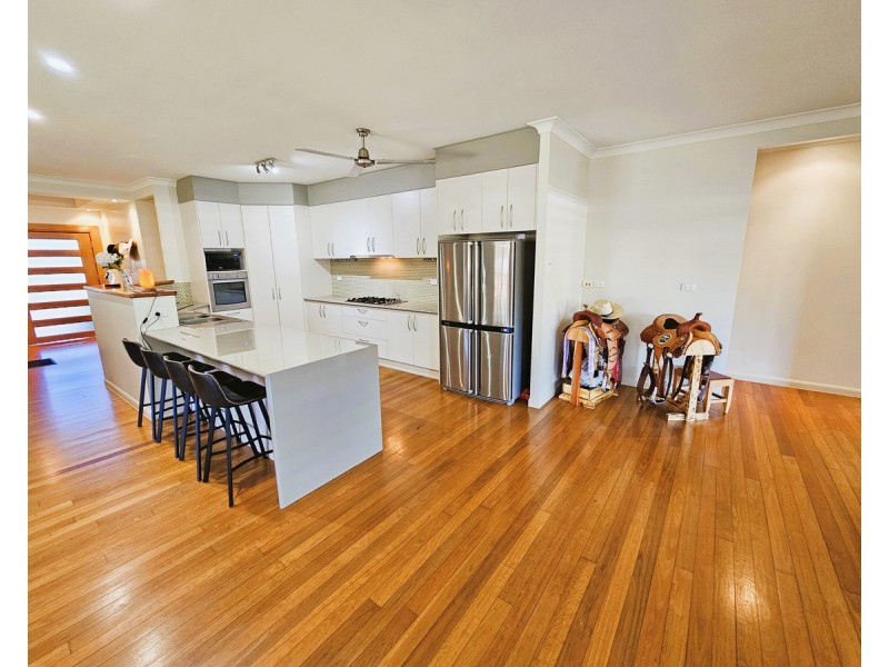 36 Storer Street, Atherton QLD 4883