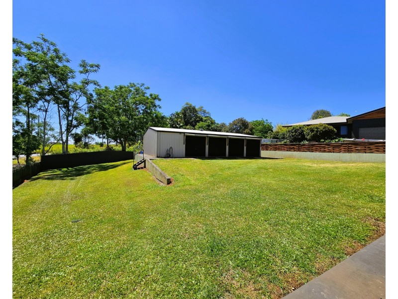 36 Storer Street, Atherton QLD 4883