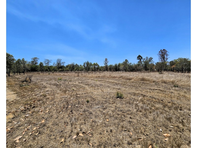 26 Emerald End Close, Mareeba QLD 4880