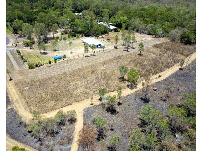 26 Emerald End Close, Mareeba QLD 4880