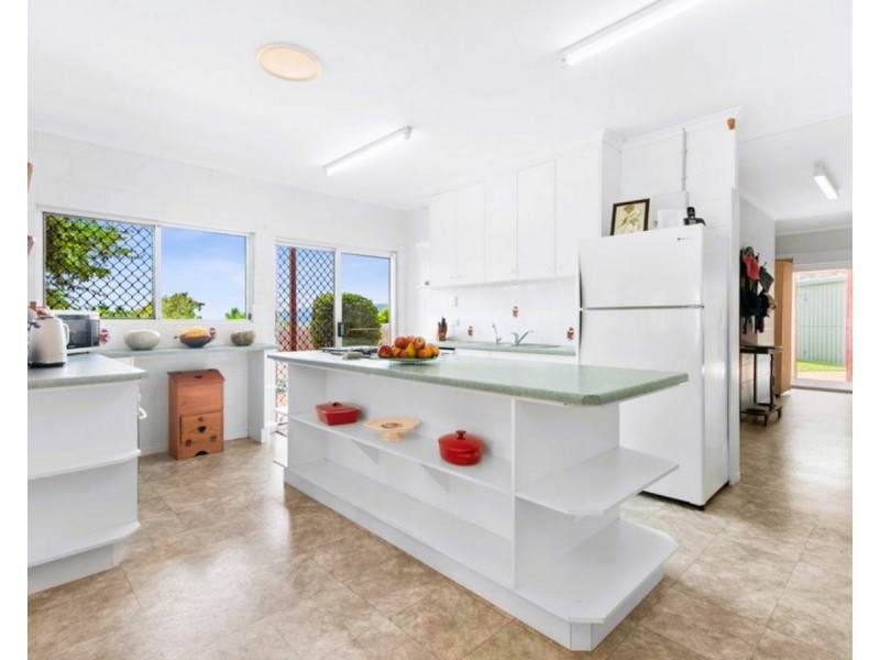 4 Cornish Close, Atherton QLD 4883