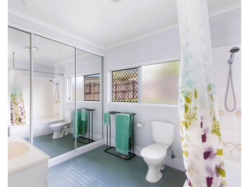 4 Cornish Close, Atherton QLD 4883