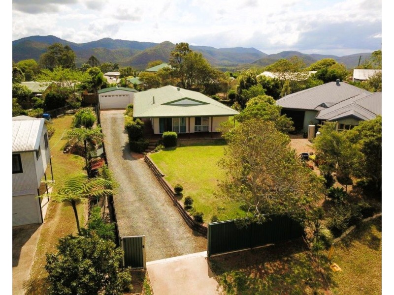 4 Cornish Close, Atherton QLD 4883