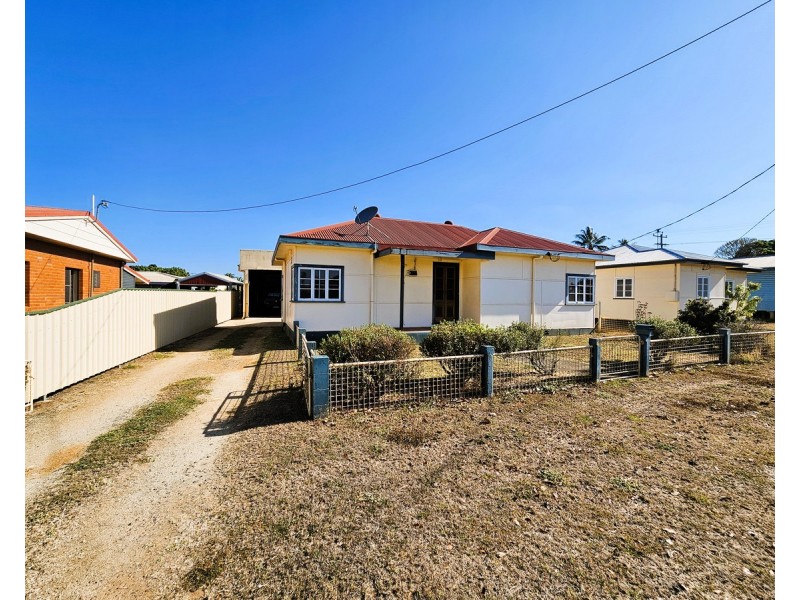 30 Basalt Street, Mareeba QLD 4880