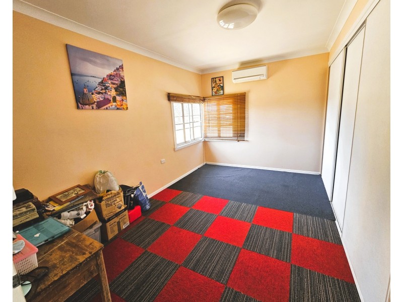 30 Basalt Street, Mareeba QLD 4880