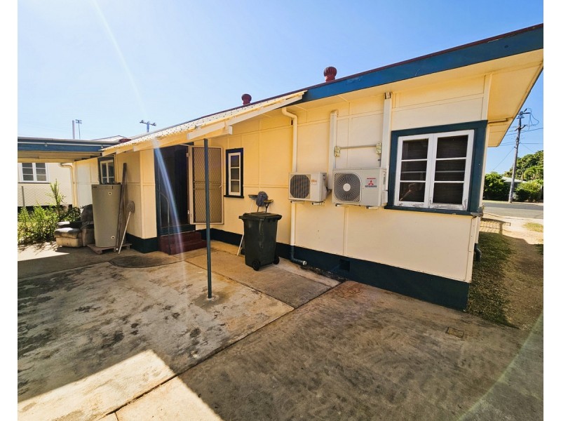 30 Basalt Street, Mareeba QLD 4880