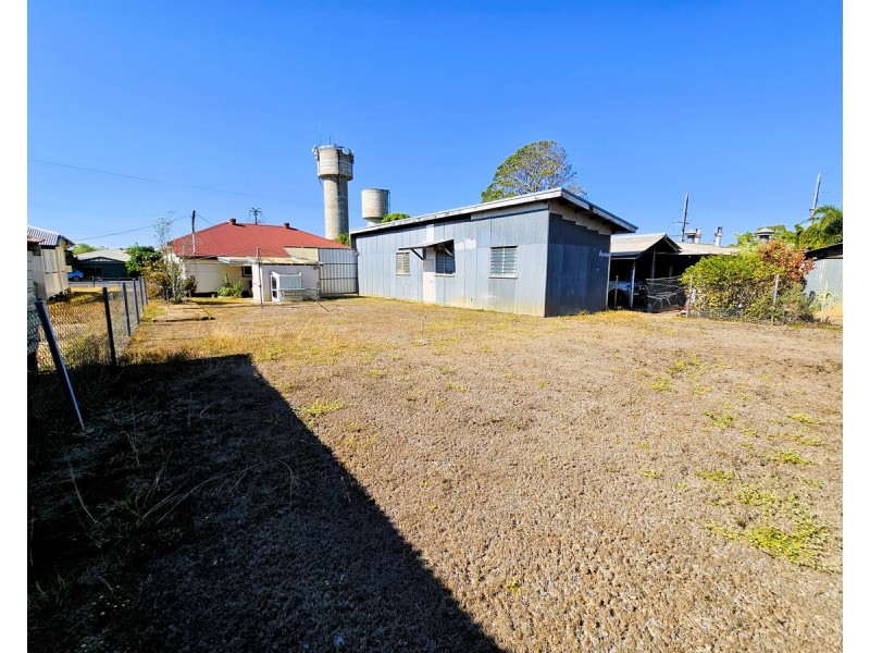 30 Basalt Street, Mareeba QLD 4880