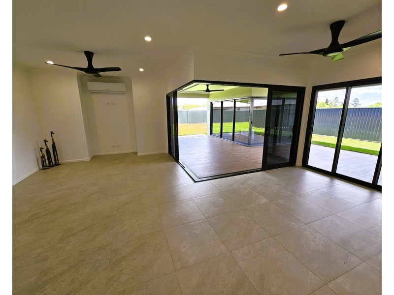 10 Pietro Court, Mareeba QLD 4880
