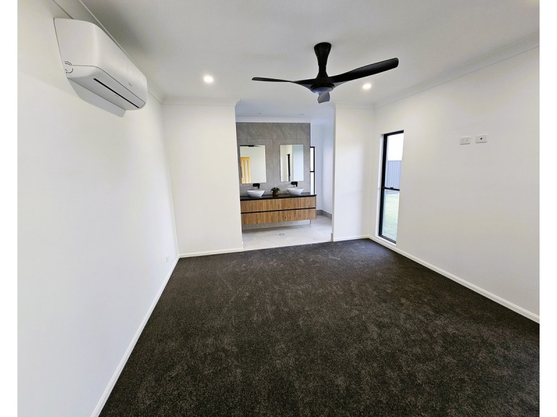 10 Pietro Court, Mareeba QLD 4880