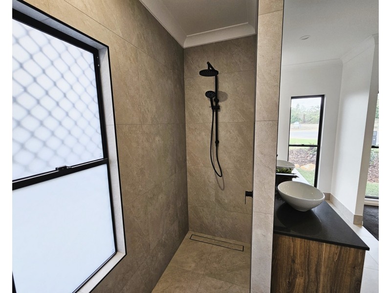 10 Pietro Court, Mareeba QLD 4880