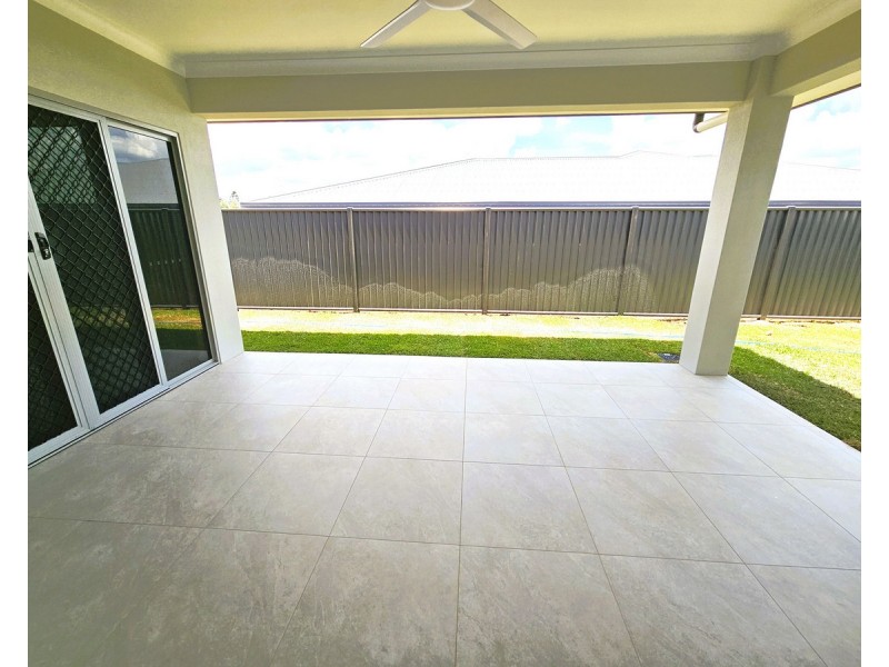 8 Pietro Court, Mareeba QLD 4880