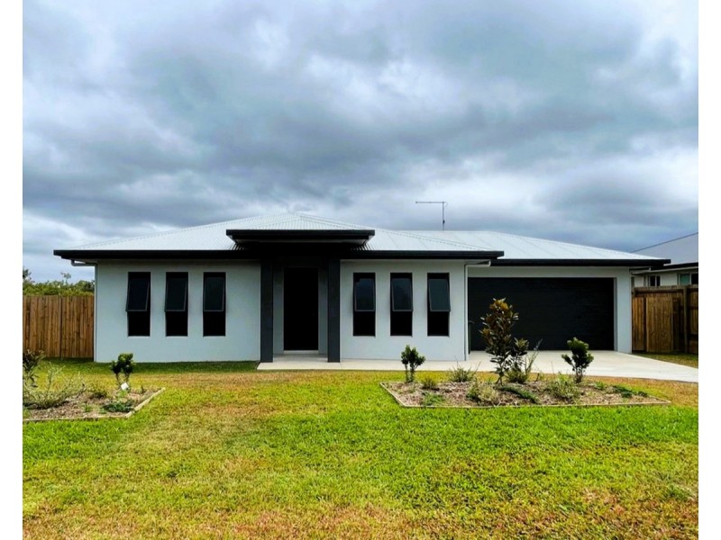 17 Antonio Drive, Mareeba QLD 4880