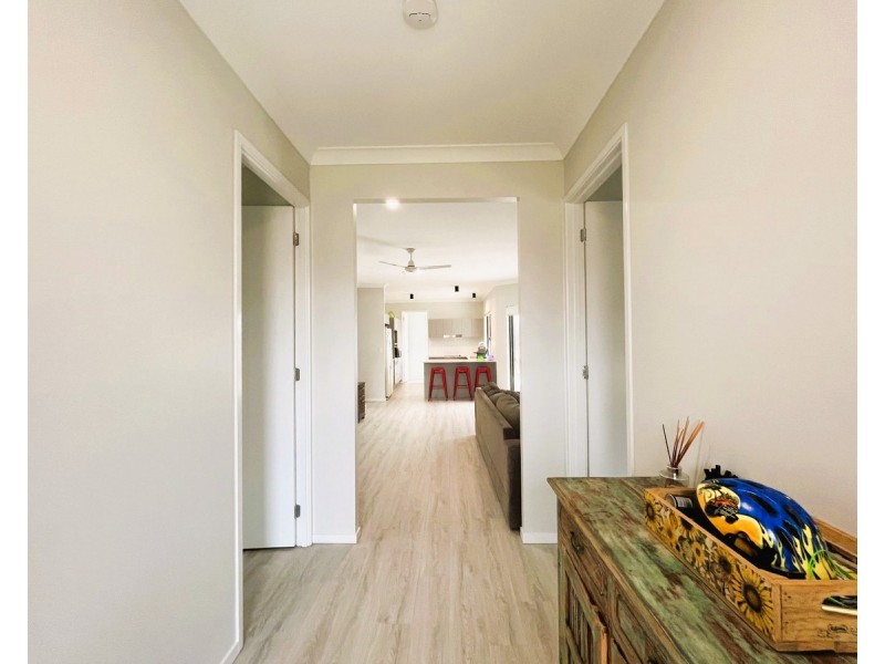 17 Antonio Drive, Mareeba QLD 4880