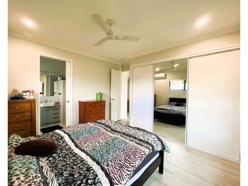 17 Antonio Drive, Mareeba QLD 4880