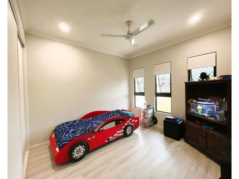 17 Antonio Drive, Mareeba QLD 4880
