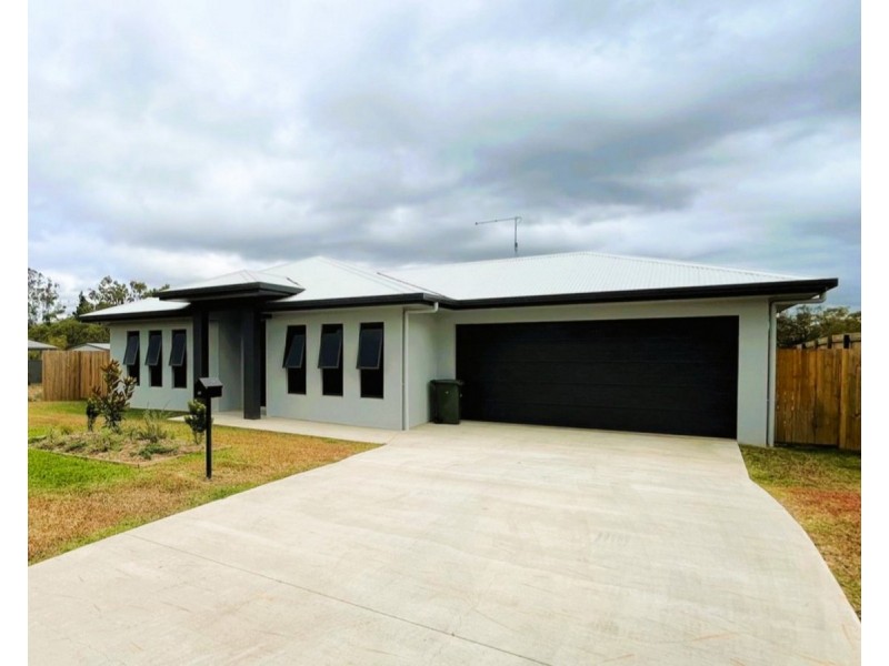 17 Antonio Drive, Mareeba QLD 4880