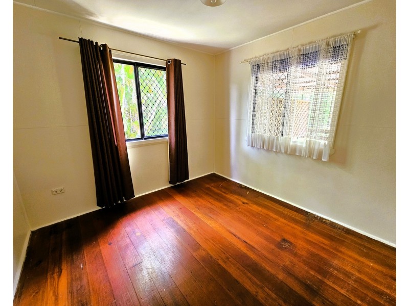 17 Walsh Street, Mareeba QLD 4880