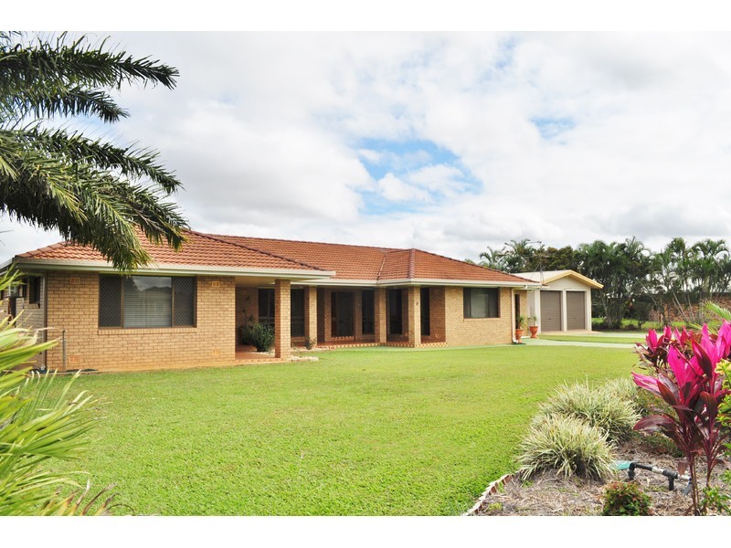 8 Myrteza Drive, Mareeba QLD 4880