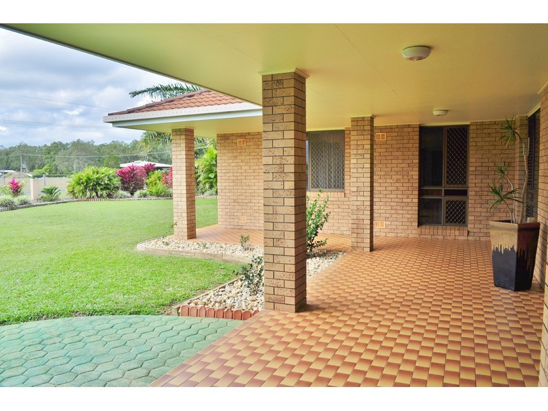 8 Myrteza Drive, Mareeba QLD 4880