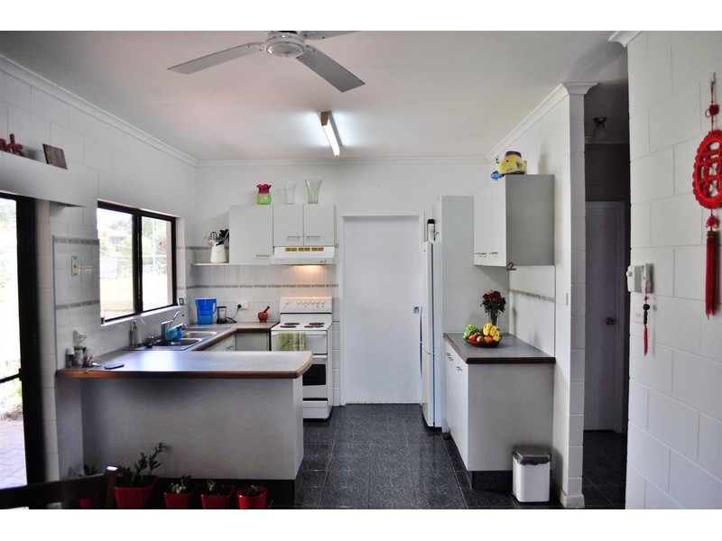 5 Clinton Close, Mareeba QLD 4880