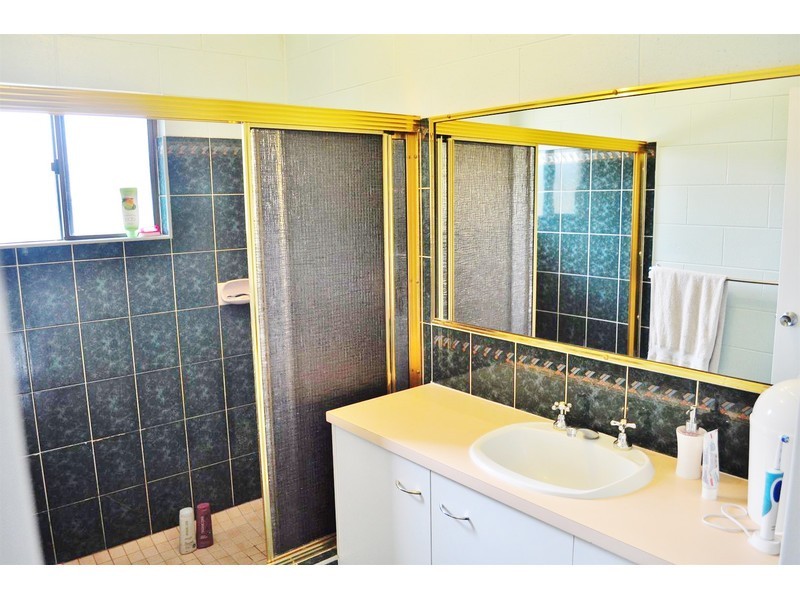 5 Clinton Close, Mareeba QLD 4880