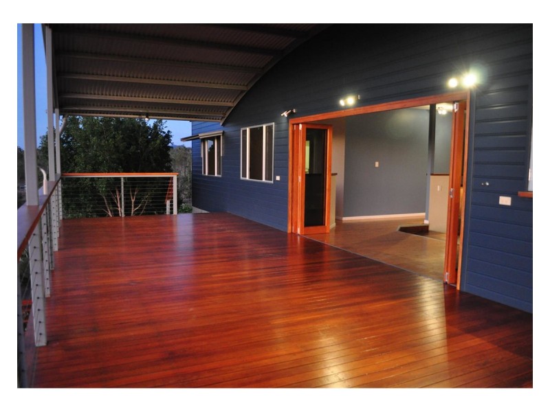 129 Coronet Drive, Mareeba QLD 4880
