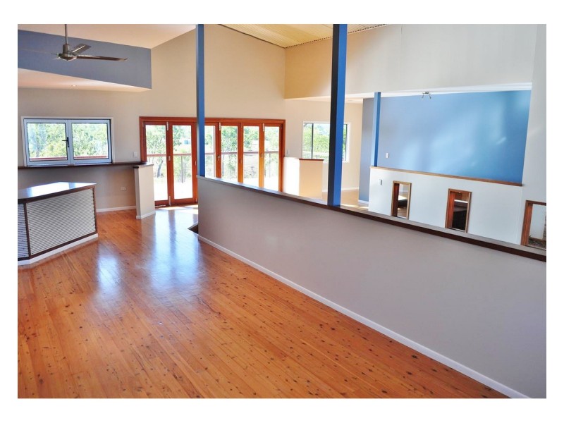 129 Coronet Drive, Mareeba QLD 4880