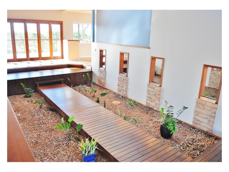 129 Coronet Drive, Mareeba QLD 4880