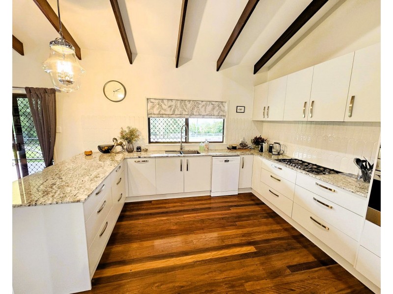 4 Wilkinson Drive, Tolga QLD 4882