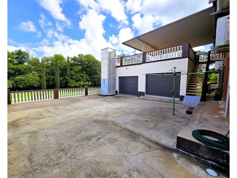 50 Mason Street, Mareeba QLD 4880