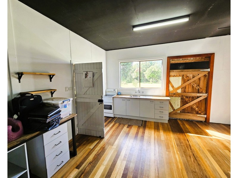 Contact Agent, Mareeba QLD 4880