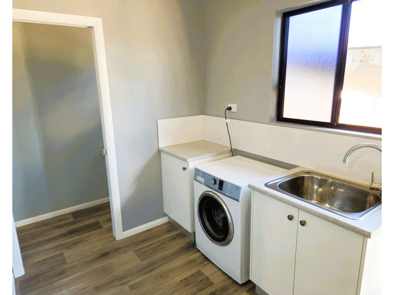 97 Rozel Close, Mareeba QLD 4880