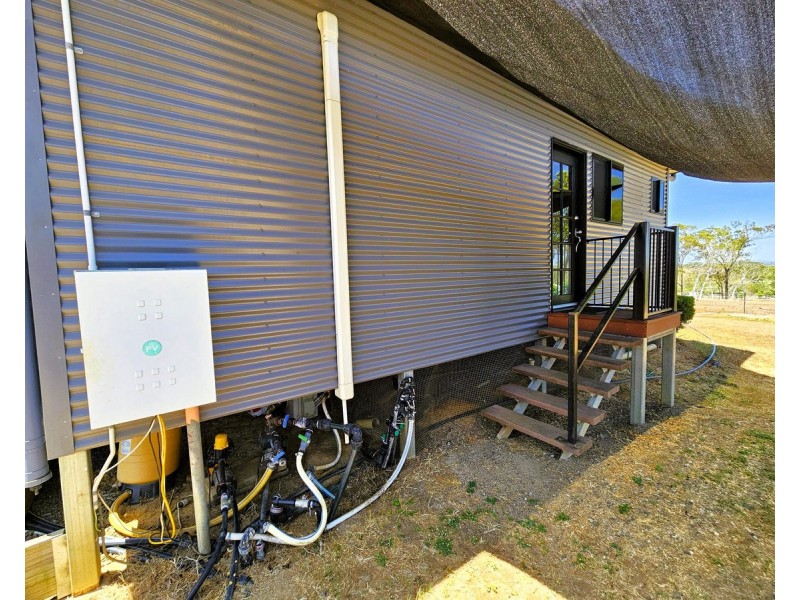 97 Rozel Close, Mareeba QLD 4880