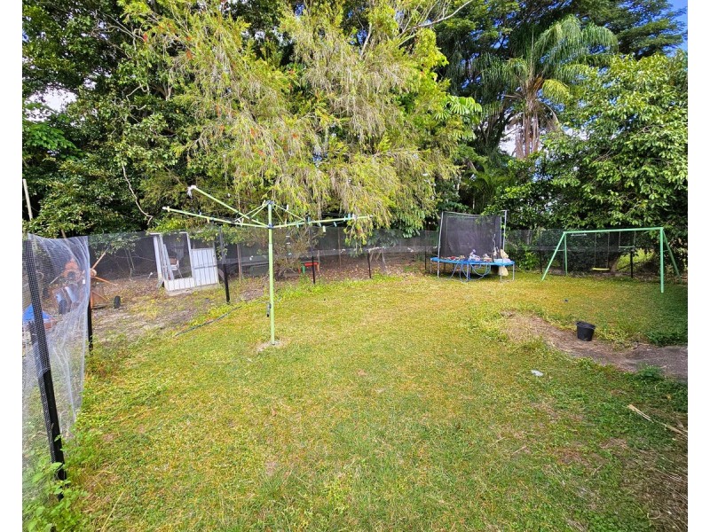 12 Eccles Street, Mareeba QLD 4880