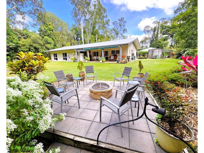 44 Emerald End Close, Mareeba QLD 4880