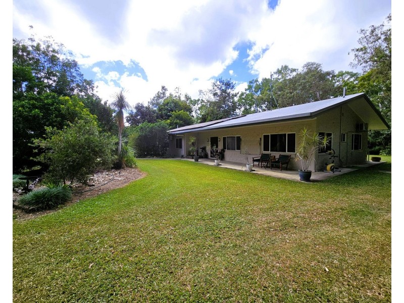 44 Emerald End Close, Mareeba QLD 4880