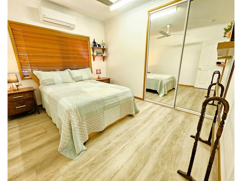 44 Emerald End Close, Mareeba QLD 4880