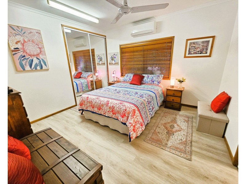 44 Emerald End Close, Mareeba QLD 4880