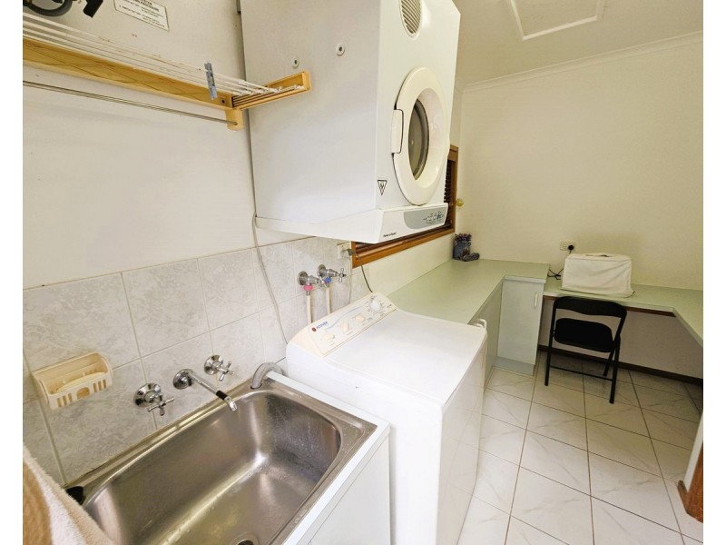 44 Emerald End Close, Mareeba QLD 4880