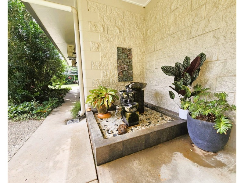 44 Emerald End Close, Mareeba QLD 4880