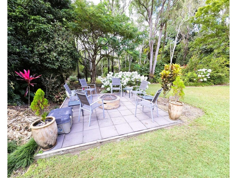 44 Emerald End Close, Mareeba QLD 4880