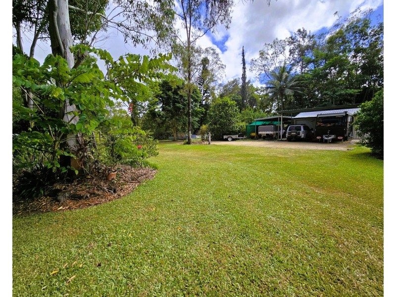44 Emerald End Close, Mareeba QLD 4880
