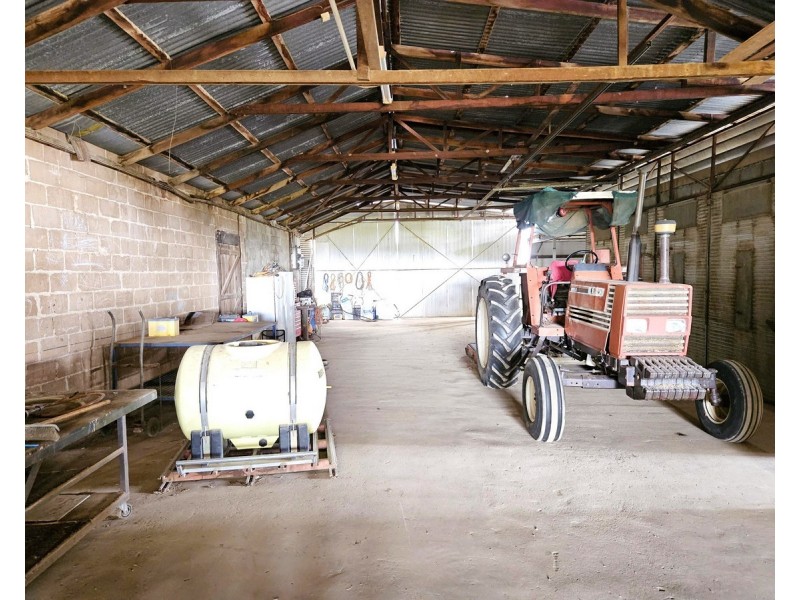 15 Minisini Road, Dimbulah QLD 4872