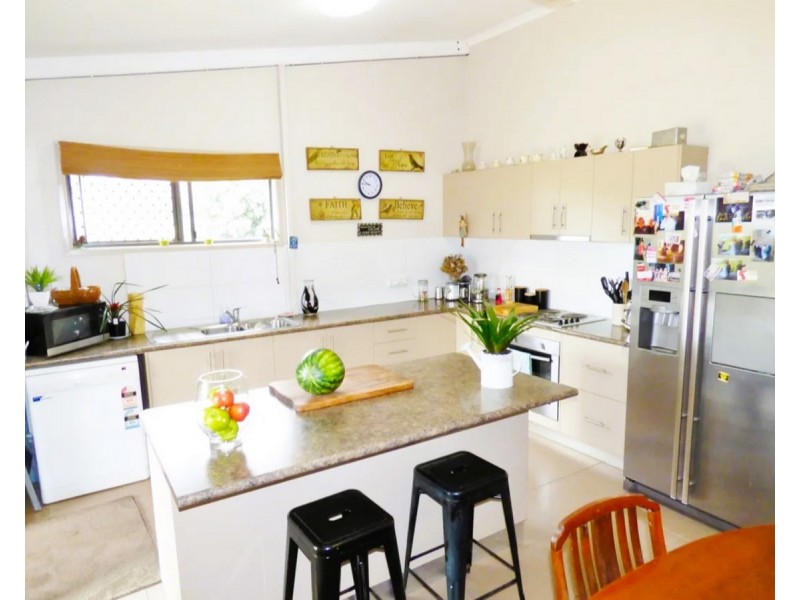 66 Macadamia Street, Arriga QLD 4880