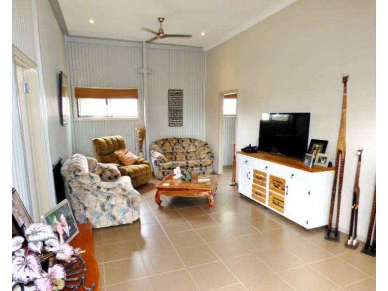 66 Macadamia Street, Arriga QLD 4880